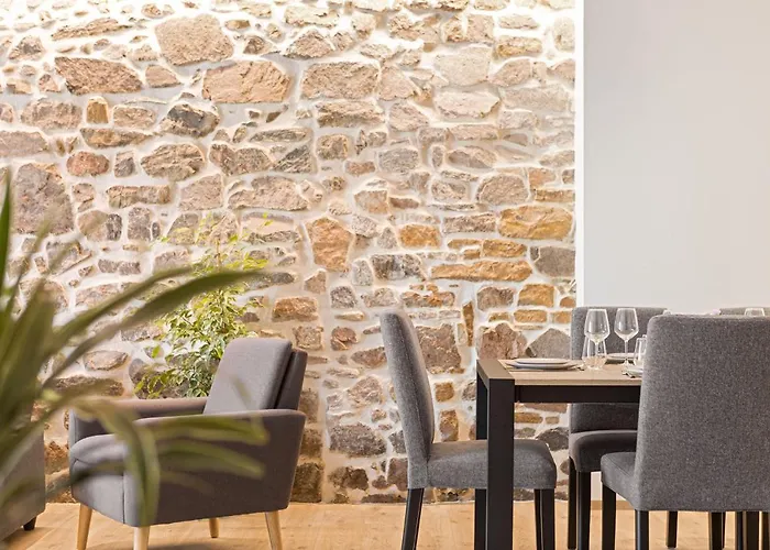 Design Et Charme, 100m2 Face A La Saone